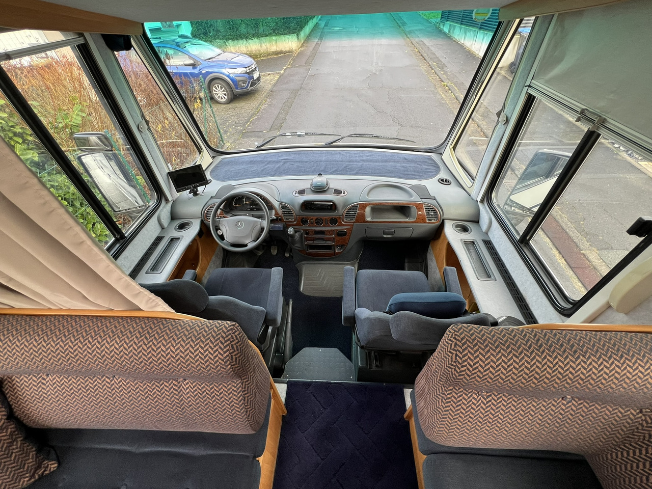 CONCORDE Charisma 750 G Mercedes 416 CDI - Integriertes Wohnmobil: das Bild 5 CONCORDE Charisma 750 G Mercedes 416 CDI - Integriertes Wohnmobil: das Bild 5