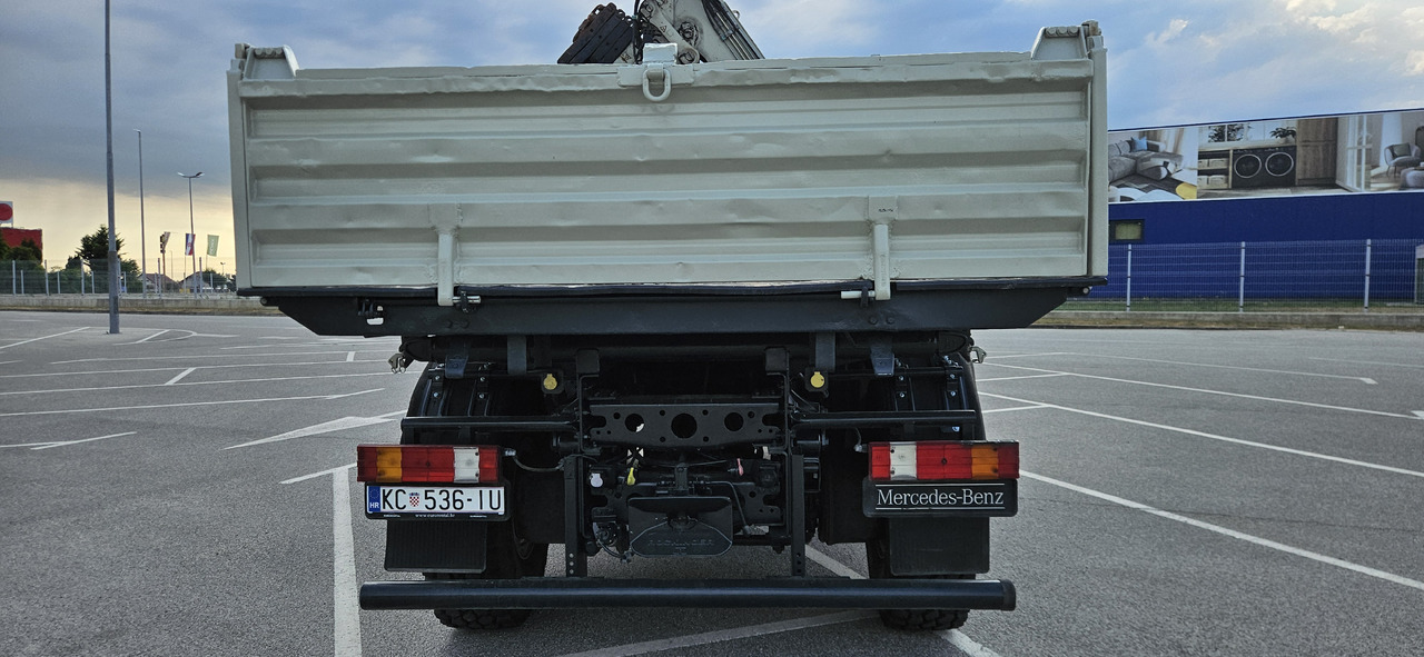 MERCEDES-BENZ Axor 1833 4x4 - Autokran: das Bild 5 MERCEDES-BENZ Axor 1833 4x4 - Autokran: das Bild 5