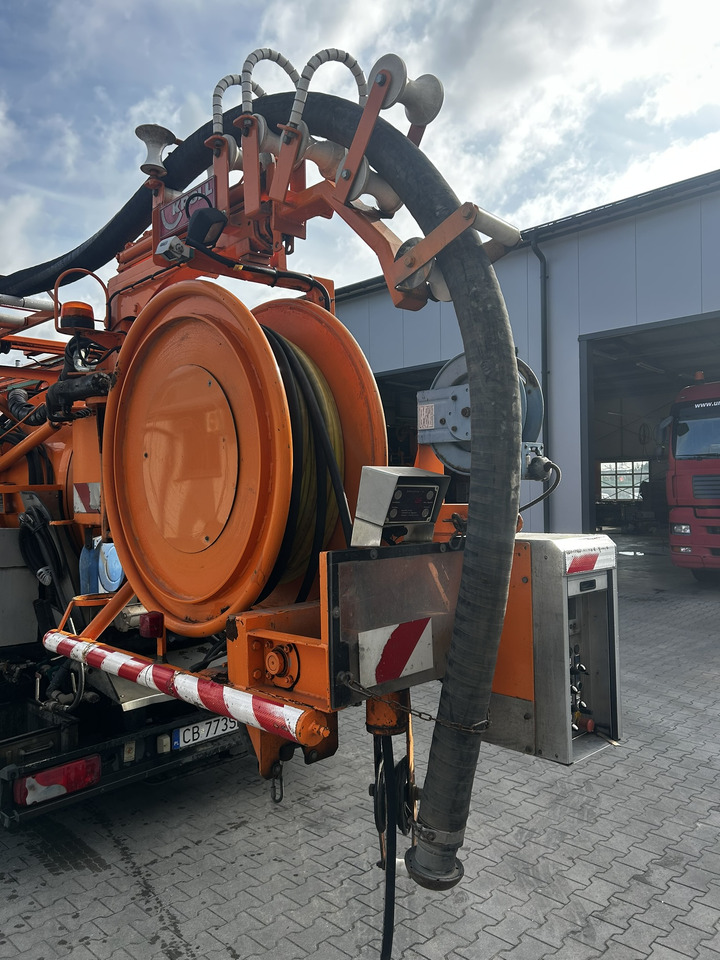 MAN TGM 15.240 - Saug-/ Spülfahrzeug: das Bild 5 MAN TGM 15.240 - Saug-/ Spülfahrzeug: das Bild 5