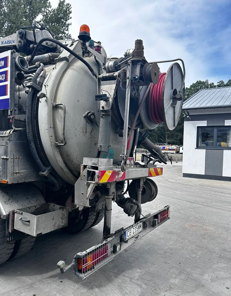 Steyr 26S41 (MAN) 6x4 Kaiser Aquastar WUKO - Saug-/ Spülfahrzeug: das Bild 4 Steyr 26S41 (MAN) 6x4 Kaiser Aquastar WUKO - Saug-/ Spülfahrzeug: das Bild 4