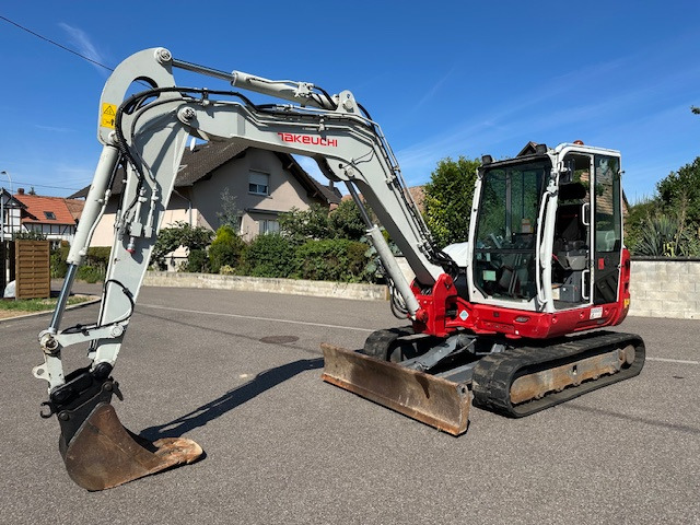TAKEUCHI TB 370 - Minibagger: das Bild 3 TAKEUCHI TB 370 - Minibagger: das Bild 3