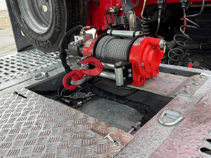 KALEPAR KLP2Y - Autotransporter Auflieger: das Bild 4 KALEPAR KLP2Y - Autotransporter Auflieger: das Bild 4