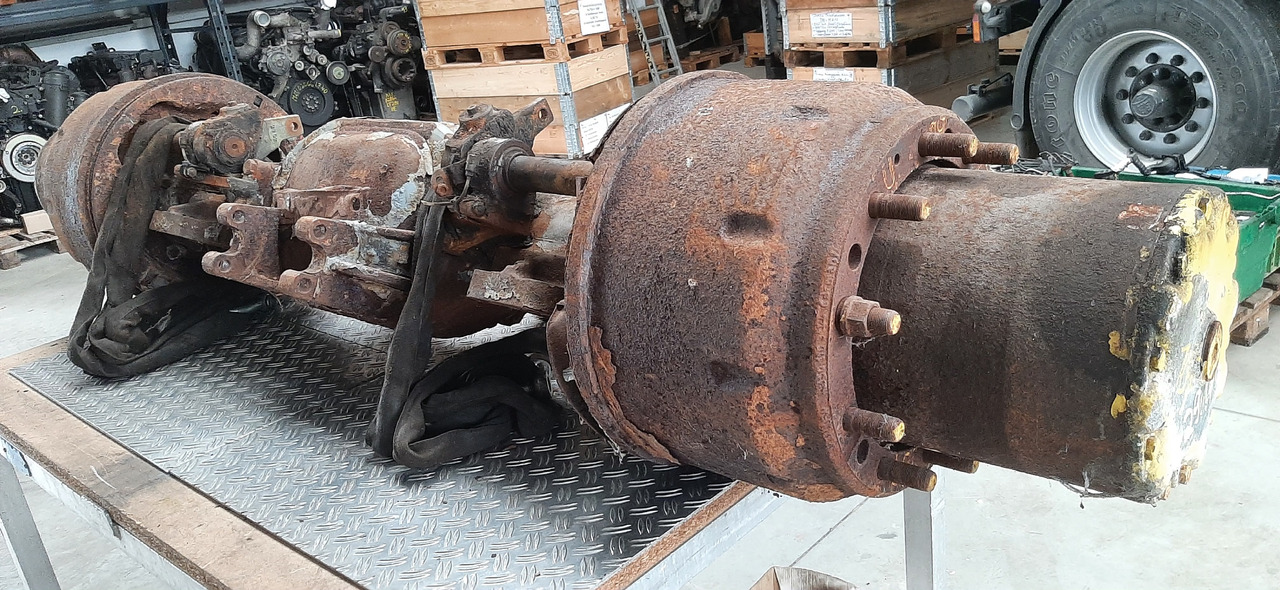 Gebrauchte MAN Außenplanetenachse, 10 Tonnen, Artikel - Nr. : 81.99999 - 9999 - Hinterachse für LKW: das Bild 1 Gebrauchte MAN Außenplanetenachse, 10 Tonnen, Artikel - Nr. : 81.99999 - 9999 - Hinterachse für LKW: das Bild 1