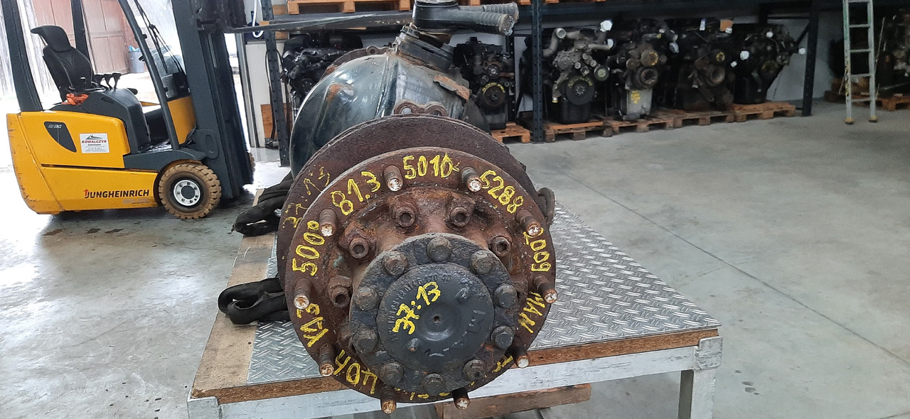 Vorderachse für LKW Gebrauchte MAN TGX 26.440 XXL, Vorderachse, Artikel - Nr. : 81.35010 - 6288: das Bild 10