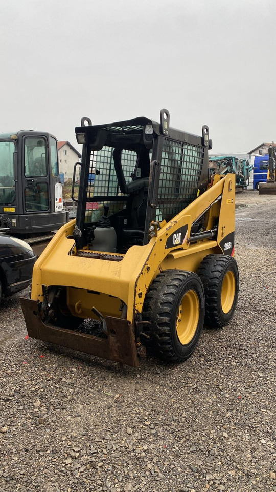 CAT 216, freza, mogučnost najma - Lader: das Bild 5 CAT 216, freza, mogučnost najma - Lader: das Bild 5