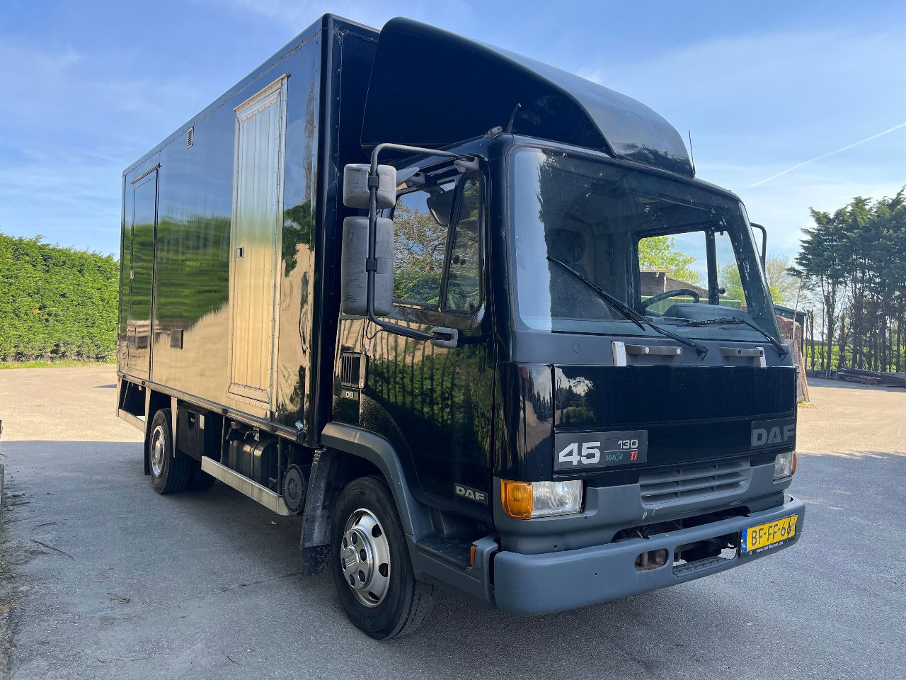 DAF 45 - Koffer LKW: das Bild 4 DAF 45 - Koffer LKW: das Bild 4