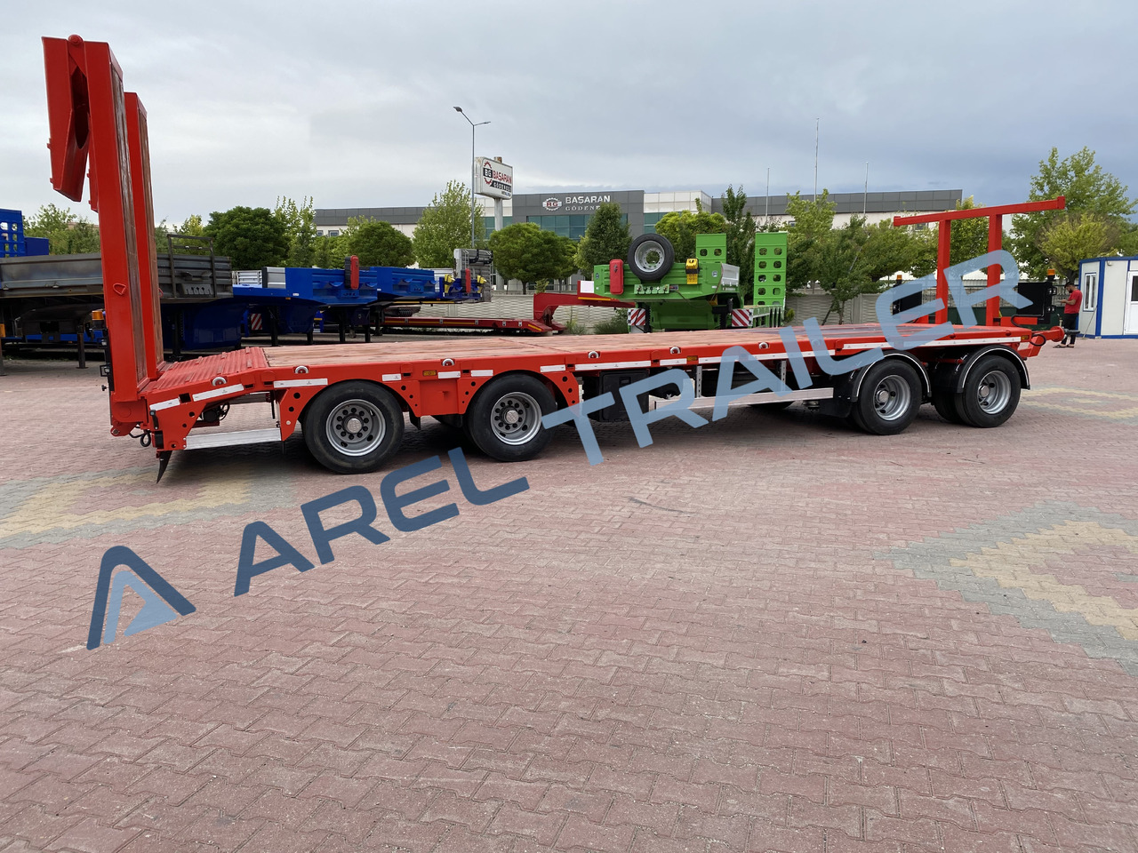 AREL TRAILER 2+2 4 AXLE DRAWBAR REMORQUE TRAILER - Tieflader Anhänger: das Bild 3 AREL TRAILER 2+2 4 AXLE DRAWBAR REMORQUE TRAILER - Tieflader Anhänger: das Bild 3