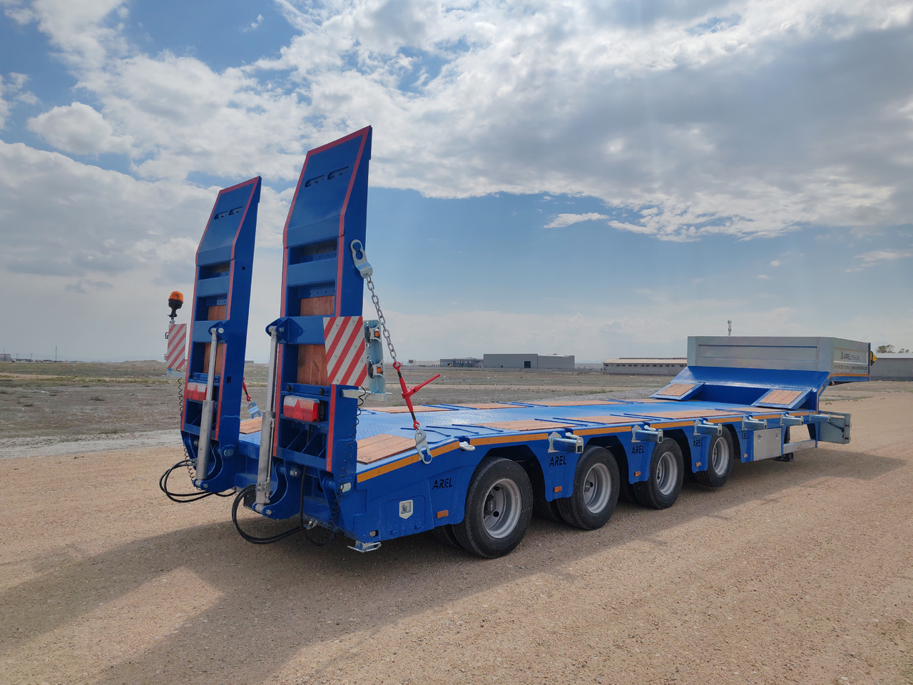 AREL TRAILER 4 AXLE LOW LOADER TRAILER - Tieflader Auflieger: das Bild 2 AREL TRAILER 4 AXLE LOW LOADER TRAILER - Tieflader Auflieger: das Bild 2
