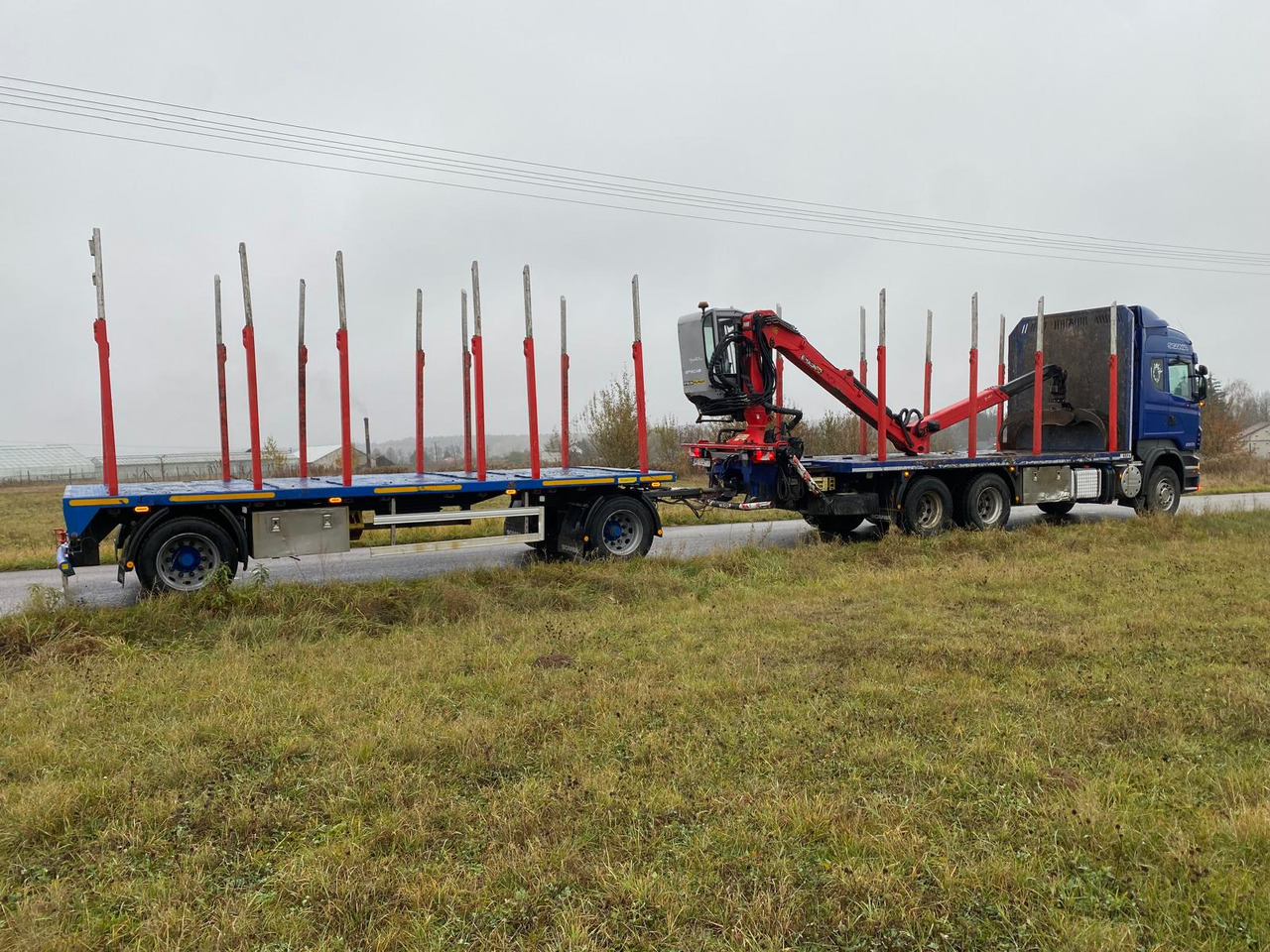 PRZYCZEPA MIELKE WAREN - Holzanhänger: das Bild 3 PRZYCZEPA MIELKE WAREN - Holzanhänger: das Bild 3