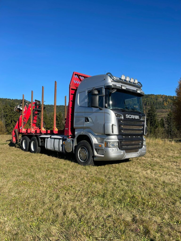 SCANIA R560 - Holztransporter, Autokran: das Bild 1 SCANIA R560 - Holztransporter, Autokran: das Bild 1