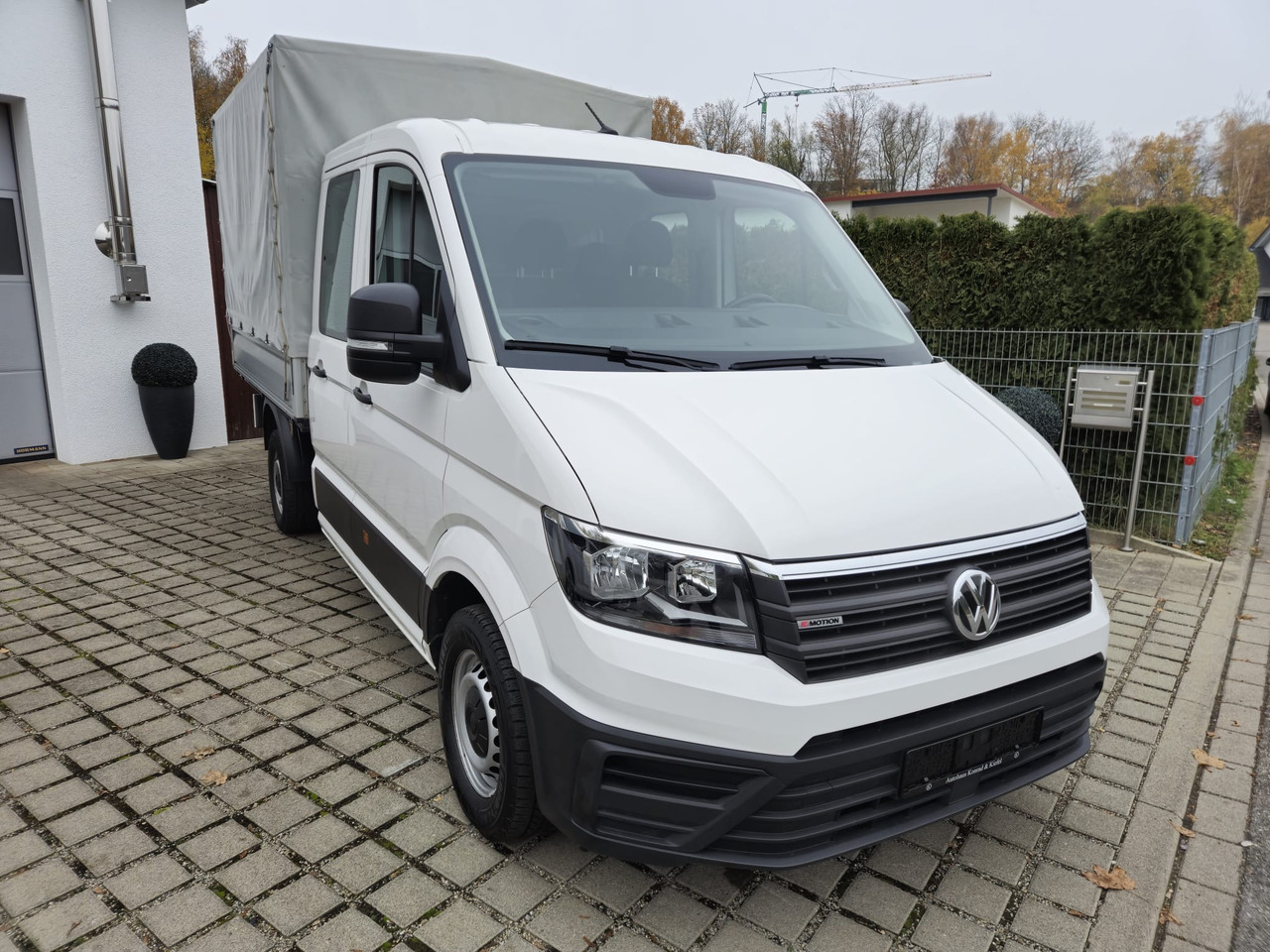 VOLKSWAGEN Crafter Pritsche 35 DOKA mittellang 4MOTION - Planen Transporter: das Bild 2 VOLKSWAGEN Crafter Pritsche 35 DOKA mittellang 4MOTION - Planen Transporter: das Bild 2