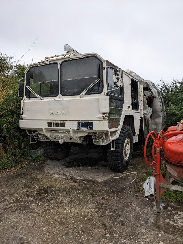 MAN MAN Kat 1 Kat1 4x4 - Pritsche LKW: das Bild 5 MAN MAN Kat 1 Kat1 4x4 - Pritsche LKW: das Bild 5