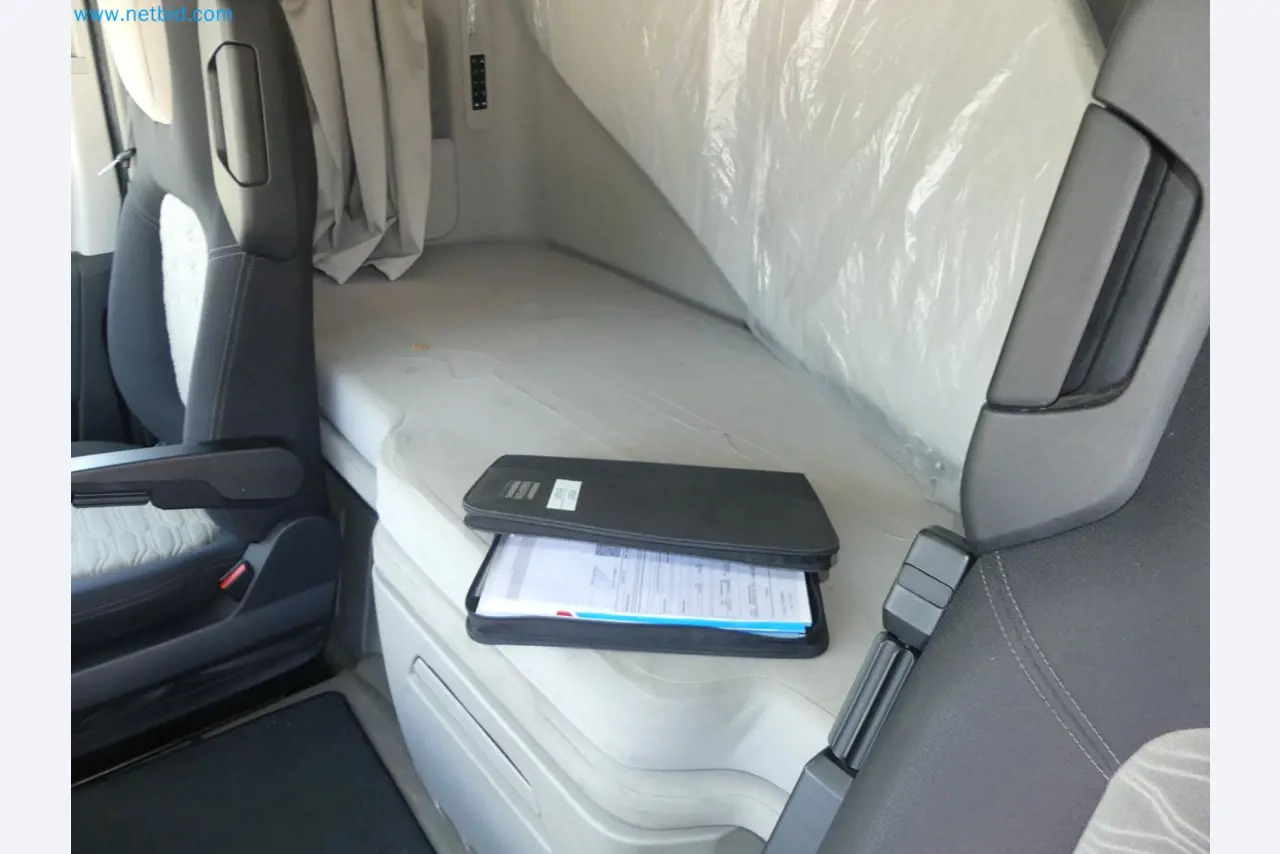 Sattelzugmaschine FORD F-MAX 500: das Bild 25