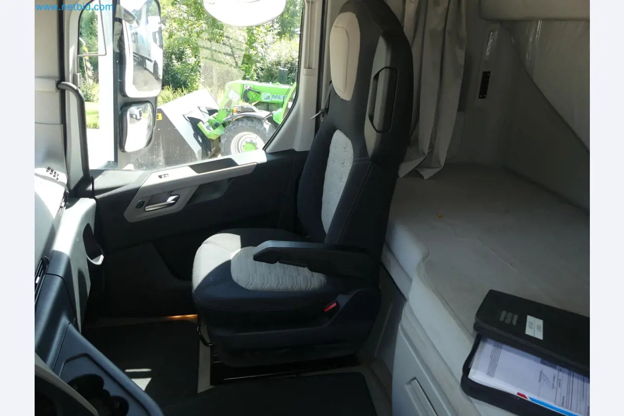 Sattelzugmaschine FORD F-MAX 500: das Bild 23