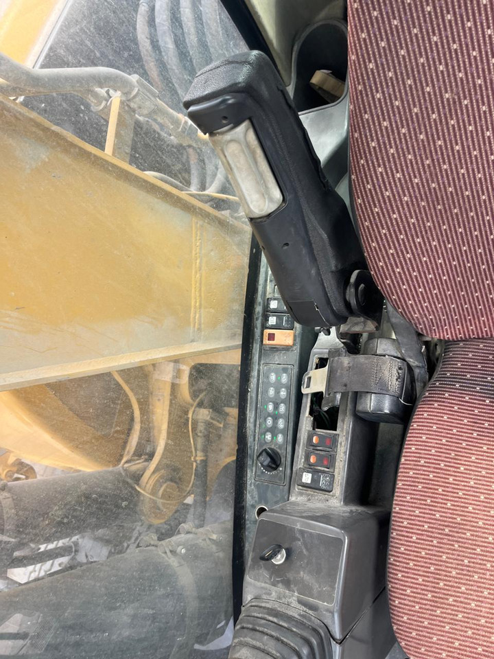 CATERPILLAR M318D - Mobilbagger: das Bild 4 CATERPILLAR M318D - Mobilbagger: das Bild 4