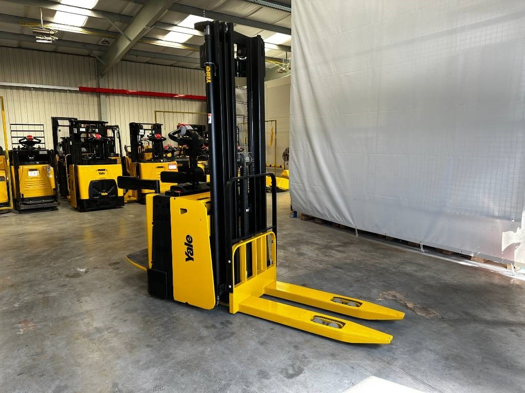 Yale MS12X - Elektrostapler: das Bild 4 Yale MS12X - Elektrostapler: das Bild 4