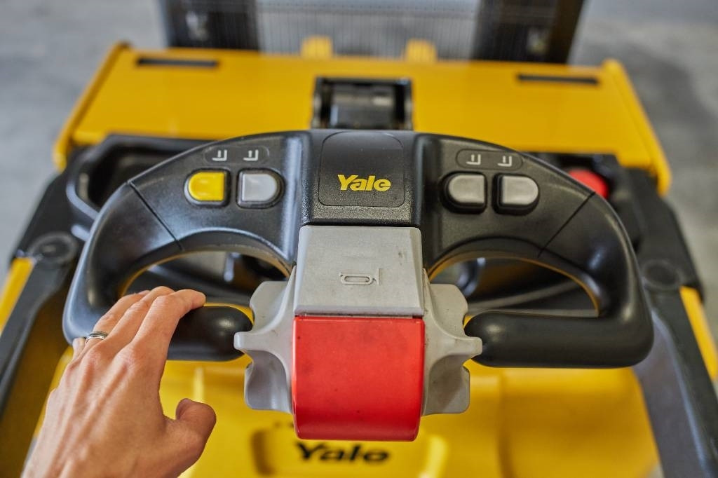 Yale MS12X - Elektrostapler: das Bild 5 Yale MS12X - Elektrostapler: das Bild 5