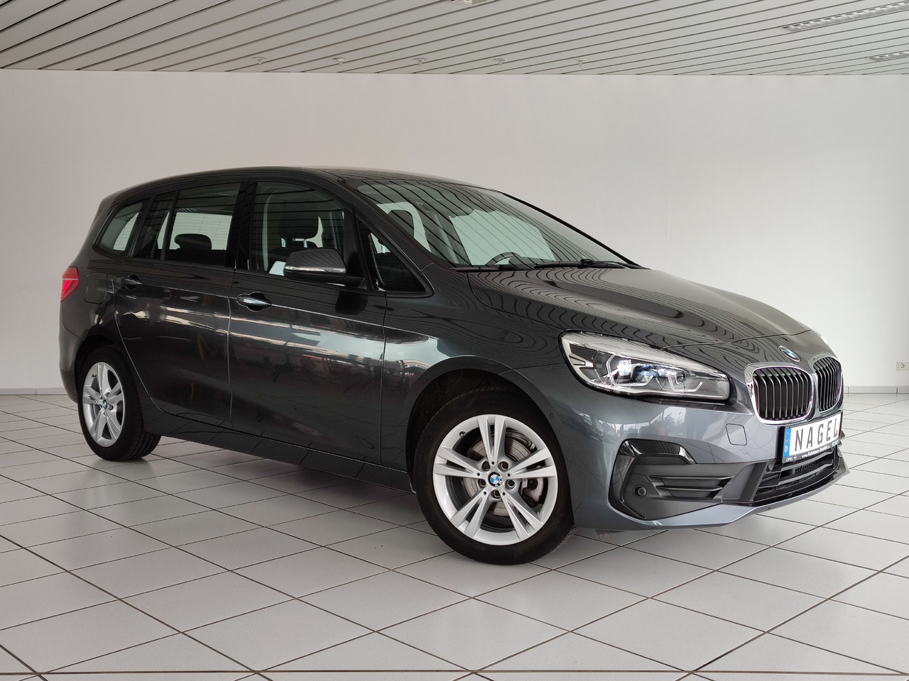 BMW 216 i Gran Tourer Advantage RTTI Navi Apple DAB PDC - Kombi: das Bild 3 BMW 216 i Gran Tourer Advantage RTTI Navi Apple DAB PDC - Kombi: das Bild 3