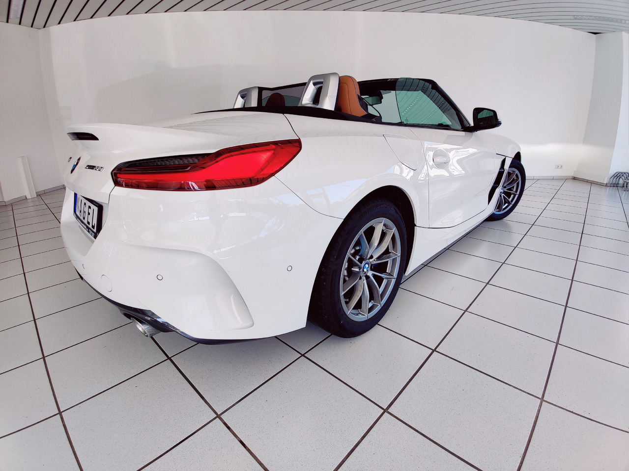 BMW Z4 sDrive 30 i M Sport Roadster Kam Head-Up Leder - Cabrio: das Bild 5 BMW Z4 sDrive 30 i M Sport Roadster Kam Head-Up Leder - Cabrio: das Bild 5