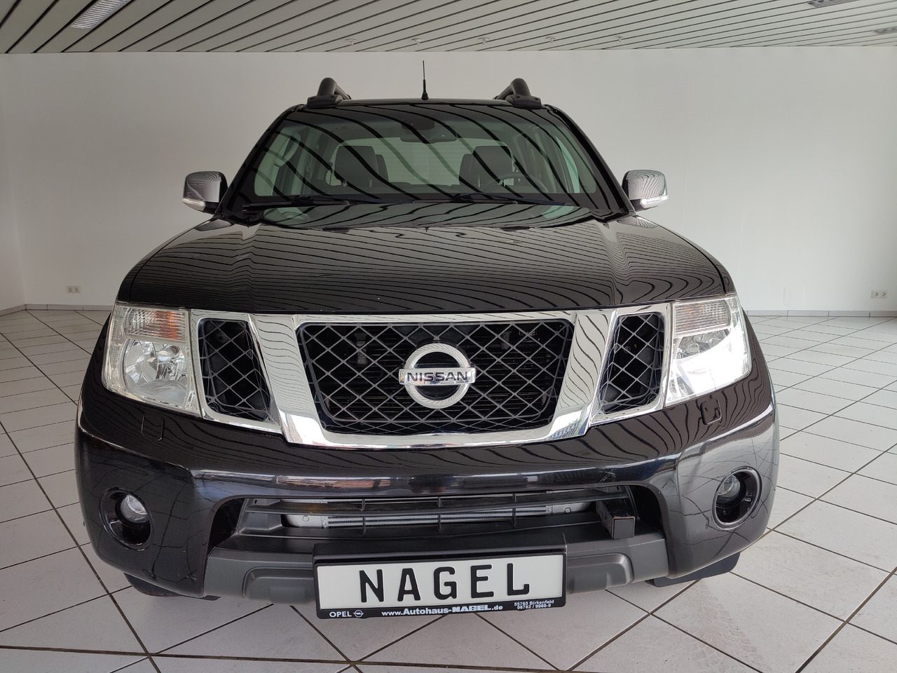 Nissan Navara Pickup (D40M)(05.2005->) Double Cab LE V6 4X4 Navi Kam Leder SHZ AHK - Pick-up: das Bild 3 Nissan Navara Pickup (D40M)(05.2005->) Double Cab LE V6 4X4 Navi Kam Leder SHZ AHK - Pick-up: das Bild 3