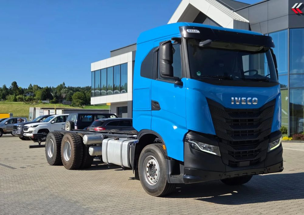 Iveco S-WAY - Fahrgestell LKW: das Bild 3 Iveco S-WAY - Fahrgestell LKW: das Bild 3