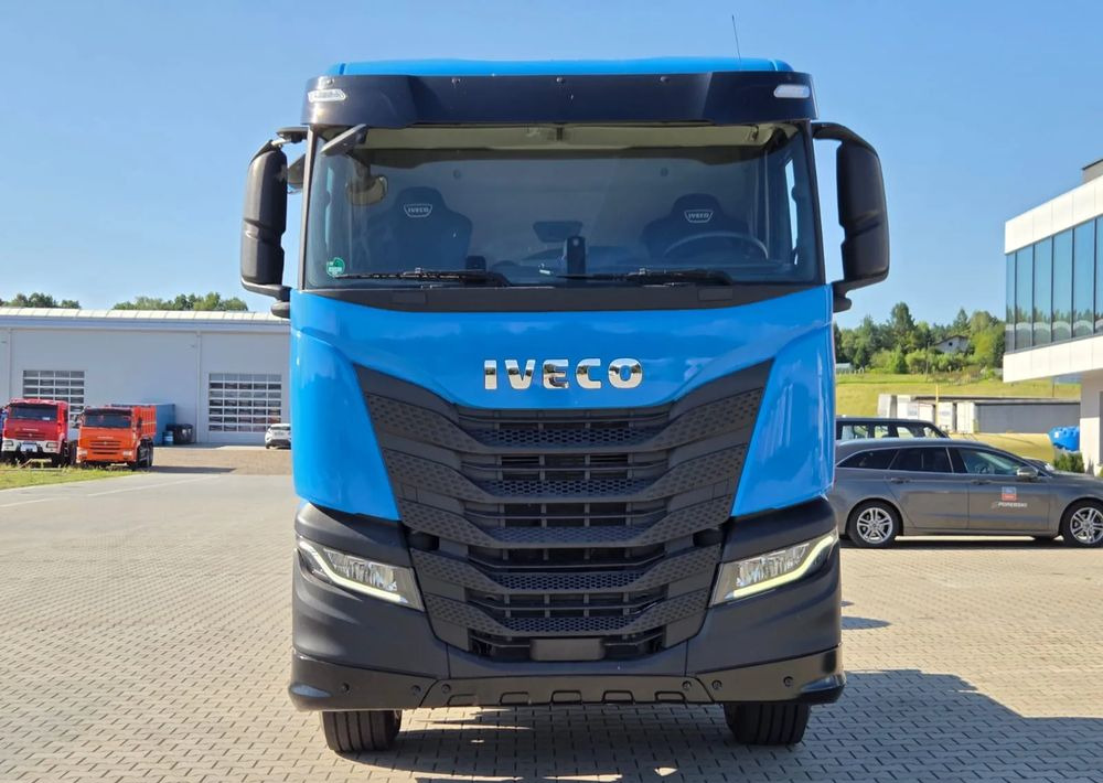 Iveco S-WAY - Fahrgestell LKW: das Bild 2 Iveco S-WAY - Fahrgestell LKW: das Bild 2
