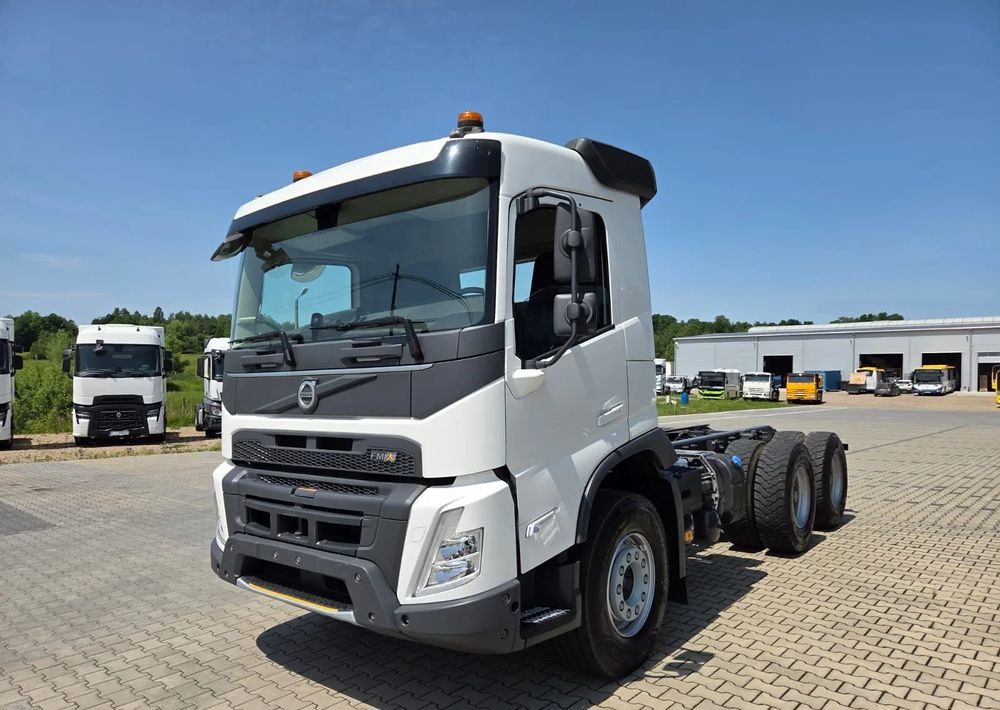 Volvo FMX 6x2 - Fahrgestell LKW: das Bild 2 Volvo FMX 6x2 - Fahrgestell LKW: das Bild 2