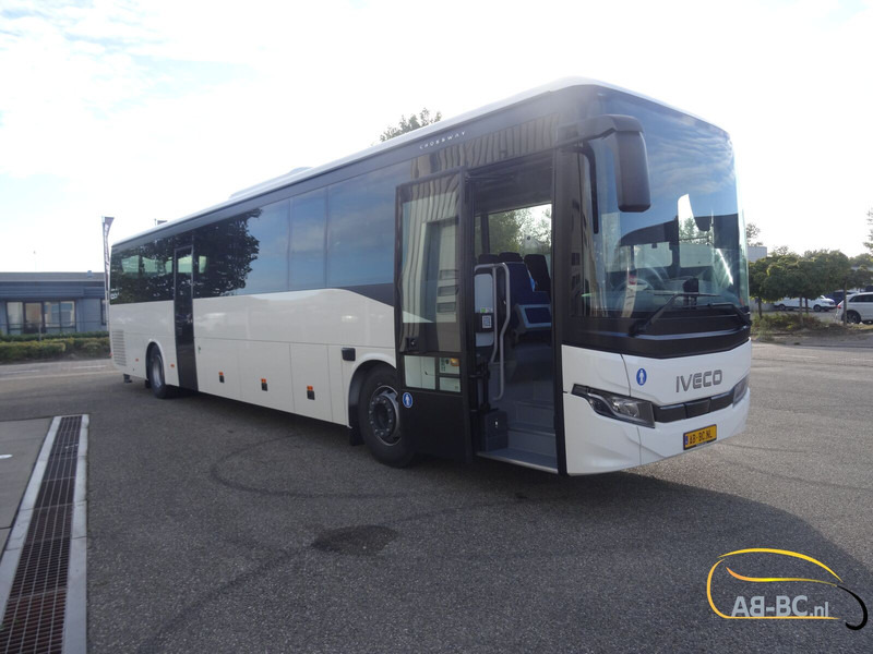 Iveco New Crossway 61 seats 3 pieces on stock - Reisebus: das Bild 1 Iveco New Crossway 61 seats 3 pieces on stock - Reisebus: das Bild 1