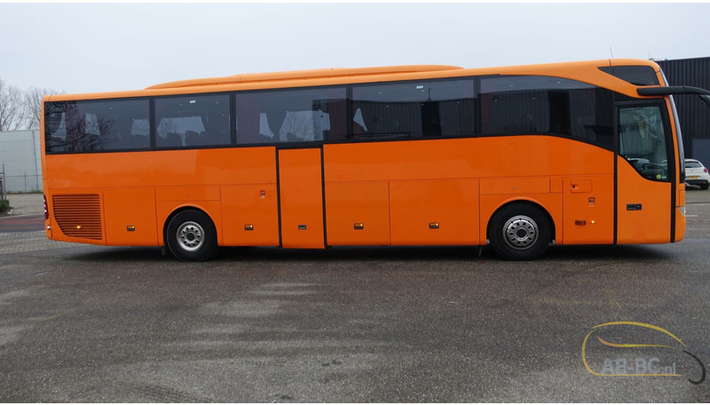 Mercedes-Benz Tourismo RHD - 52 Seats EURO 6 - Reisebus: das Bild 3 Mercedes-Benz Tourismo RHD - 52 Seats EURO 6 - Reisebus: das Bild 3