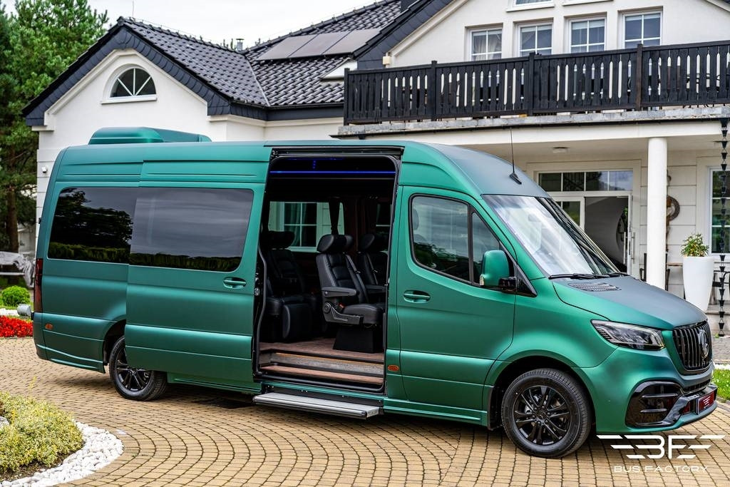 Mercedes-Benz Sprinter 319, Taxi 8+1 !! VIP !! - Kleinbus, Personentransporter: das Bild 3 Mercedes-Benz Sprinter 319, Taxi 8+1 !! VIP !! - Kleinbus, Personentransporter: das Bild 3
