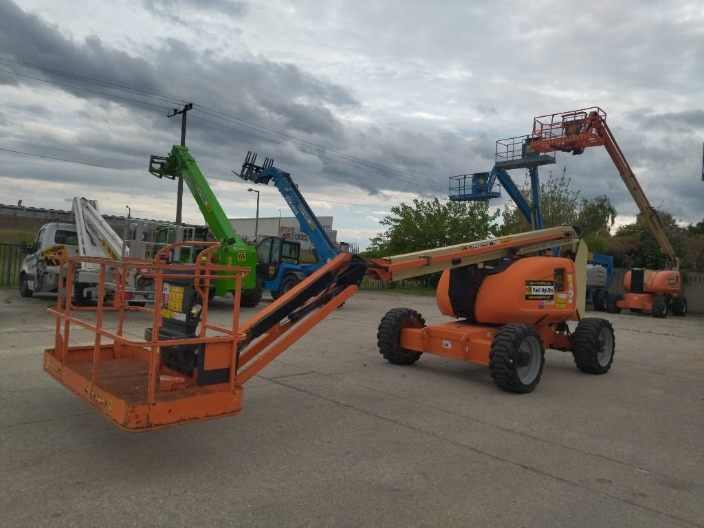 JLG 600 AJ - Gelenkarmbühne: das Bild 1 JLG 600 AJ - Gelenkarmbühne: das Bild 1