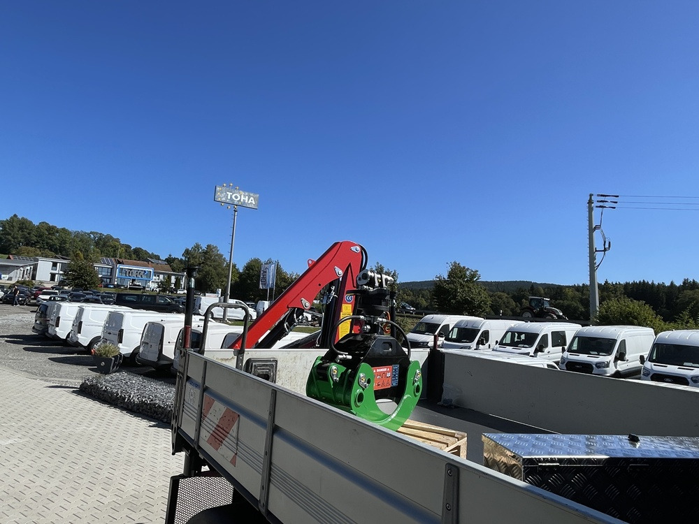 Unimog U318 - UHN mit Ladekran und Forstgreifer , Traumzustand - Autokran: das Bild 3 Unimog U318 - UHN mit Ladekran und Forstgreifer , Traumzustand - Autokran: das Bild 3