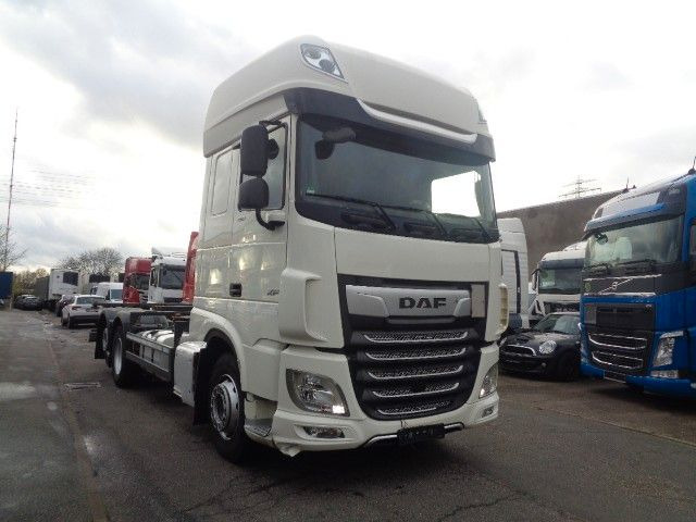 DAF XF 480, Retarder, Deut. Auto - Fahrgestell LKW: das Bild 2 DAF XF 480, Retarder, Deut. Auto - Fahrgestell LKW: das Bild 2