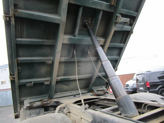 MAN TGS 18.360 4x4 BB Meiller 3-S.-Kipper, Euro 5 - Kipper: das Bild 5 MAN TGS 18.360 4x4 BB Meiller 3-S.-Kipper, Euro 5 - Kipper: das Bild 5