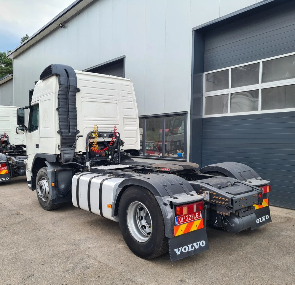 Volvo FM 460 - Sattelzugmaschine: das Bild 2 Volvo FM 460 - Sattelzugmaschine: das Bild 2