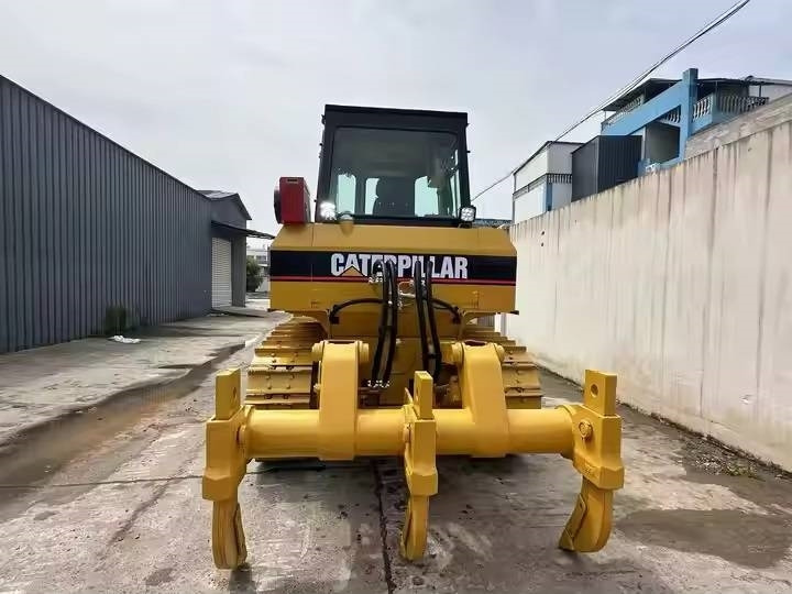 CAT D 6 R - Bulldozer: das Bild 4 CAT D 6 R - Bulldozer: das Bild 4