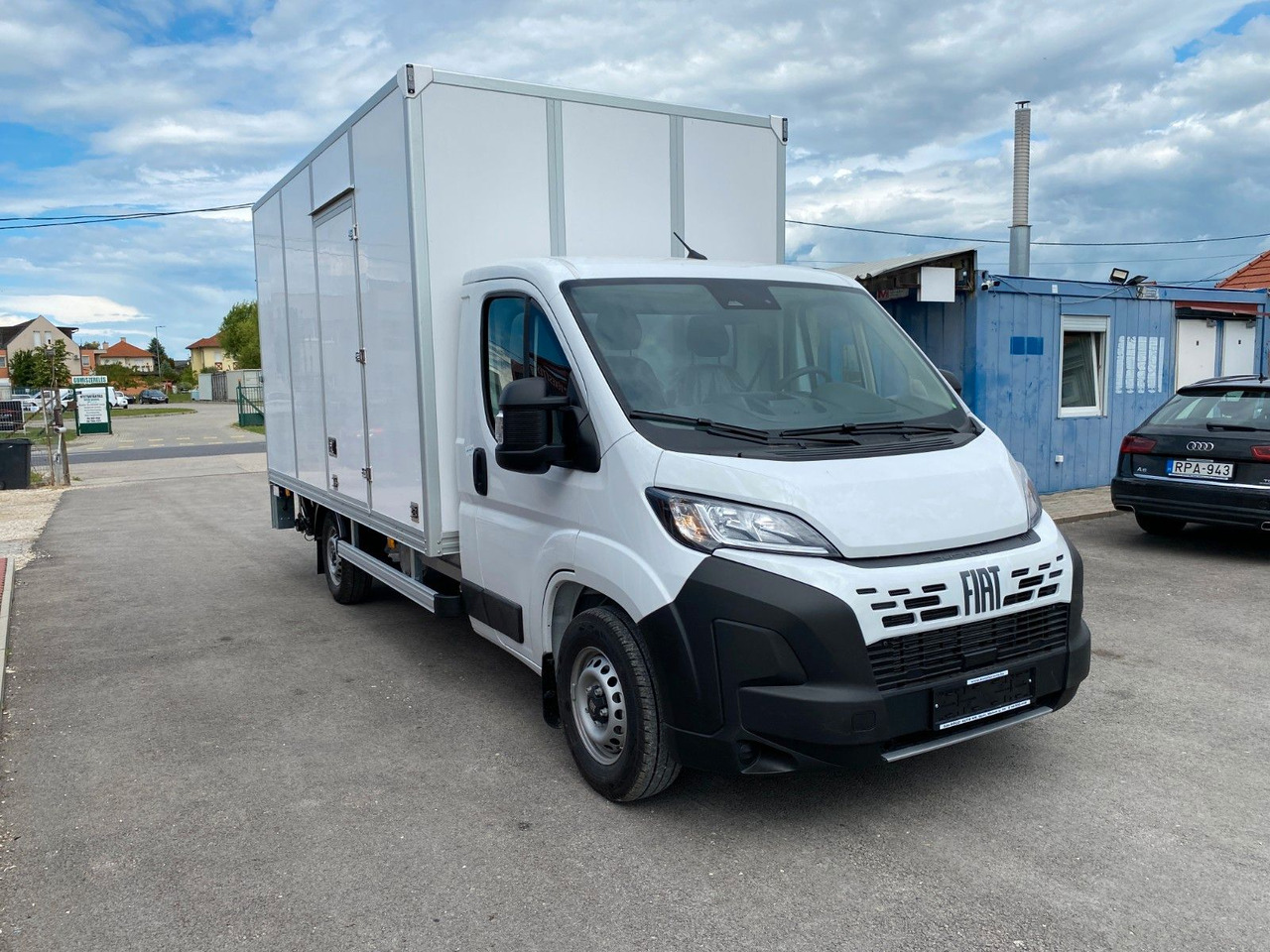 Fiat Ducato KOFFER+LBW L4 140 Multijet Maxi - Koffer Transporter: das Bild 3 Fiat Ducato KOFFER+LBW L4 140 Multijet Maxi - Koffer Transporter: das Bild 3