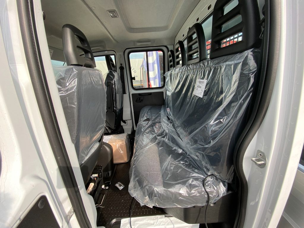 Iveco 35C18H Doka Fahrgestell 3750mm Kipper SOFORT Iveco 35C18H Doka Dreiseitenkipper3750mm SOFORT - Kipper Transporter, Transporter mit Doppelkabine: das Bild 4 Iveco 35C18H Doka Fahrgestell 3750mm Kipper SOFORT Iveco 35C18H Doka Dreiseitenkipper3750mm SOFORT - Kipper Transporter, Transporter mit Doppelkabine: das Bild 4