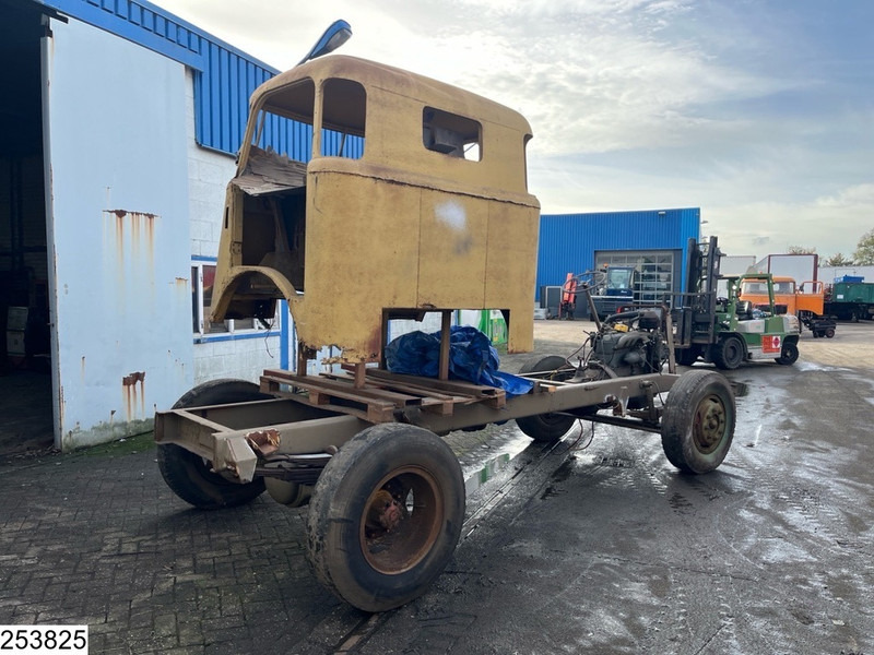 DAF A1600 Truck incomplete - Fahrgestell LKW: das Bild 4 DAF A1600 Truck incomplete - Fahrgestell LKW: das Bild 4