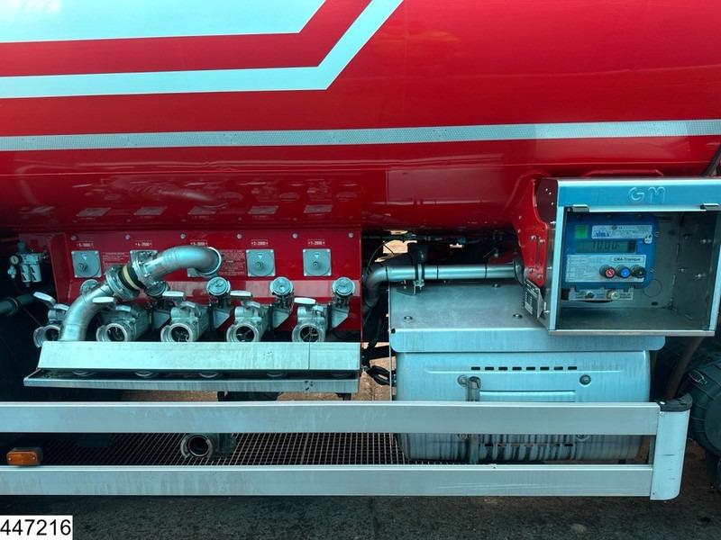 Tankwagen DAF LF Magyar, 13.905 Liter, 5 Comp: das Bild 13 Tankwagen DAF LF Magyar, 13.905 Liter, 5 Comp: das Bild 13