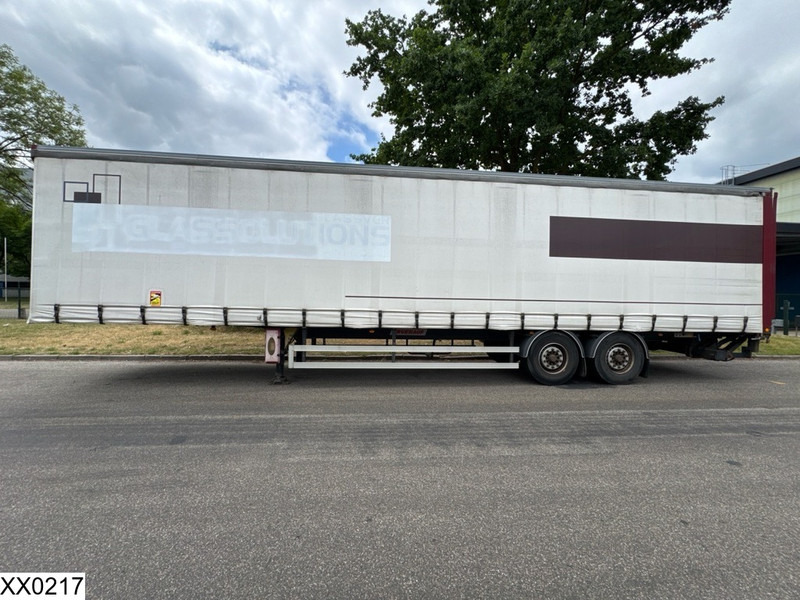 Fruehauf Tautliner Dhollandia - Planenauflieger: das Bild 2 Fruehauf Tautliner Dhollandia - Planenauflieger: das Bild 2