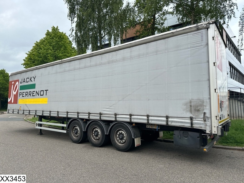 Fruehauf Tautliner - Planenauflieger: das Bild 3 Fruehauf Tautliner - Planenauflieger: das Bild 3