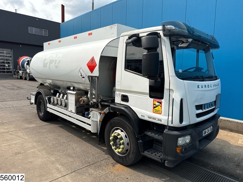 Iveco Eurocargo 190EL28 EURO 5, FUEL, 13390 liter, 4 Comp, Magyar - Tankwagen: das Bild 2 Iveco Eurocargo 190EL28 EURO 5, FUEL, 13390 liter, 4 Comp, Magyar - Tankwagen: das Bild 2