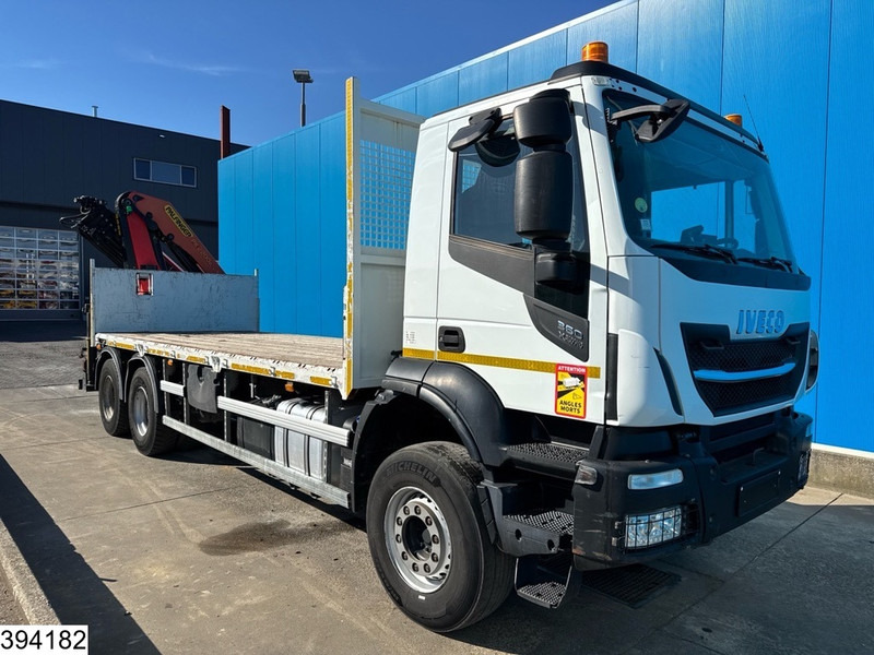 Iveco Trakker 360 6X4, EURO 6, Steel suspension, Palfinger - Pritsche LKW, Autokran: das Bild 3 Iveco Trakker 360 6X4, EURO 6, Steel suspension, Palfinger - Pritsche LKW, Autokran: das Bild 3