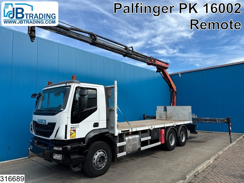Iveco Trakker 360 6x4, EURO 6, Palfinger, Remote - Pritsche LKW, Autokran: das Bild 1 Iveco Trakker 360 6x4, EURO 6, Palfinger, Remote - Pritsche LKW, Autokran: das Bild 1