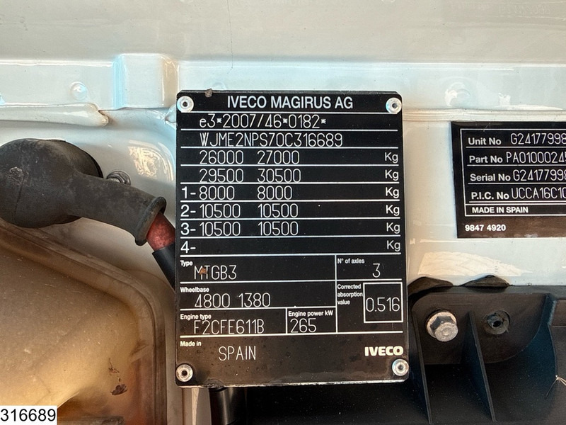 Pritsche LKW, Autokran Iveco Trakker 360 6x4, EURO 6, Palfinger, Remote: das Bild 15 Pritsche LKW, Autokran Iveco Trakker 360 6x4, EURO 6, Palfinger, Remote: das Bild 15