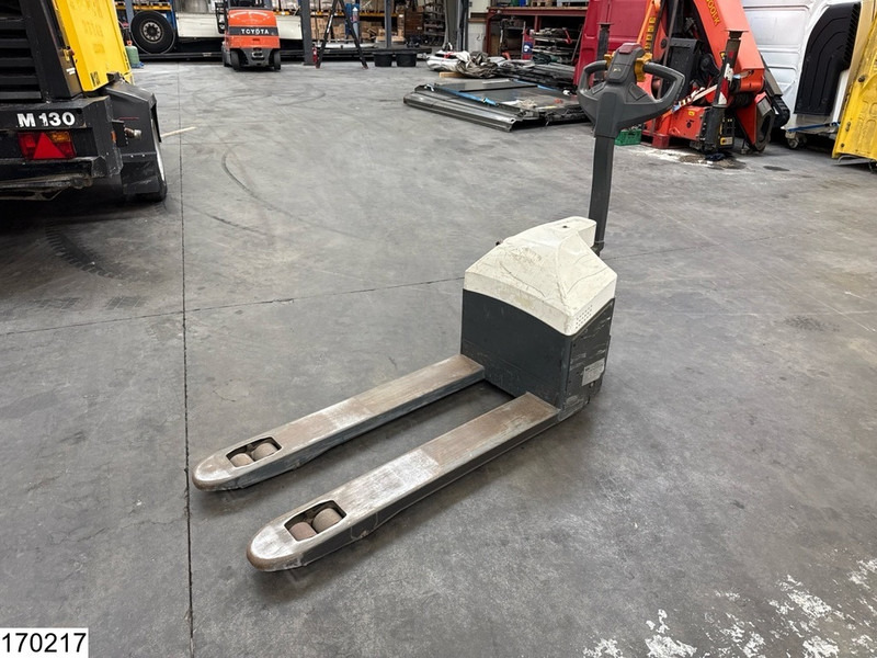 Leva LPEPT1.5 1500 KG, Electric - Elektrostapler: das Bild 2 Leva LPEPT1.5 1500 KG, Electric - Elektrostapler: das Bild 2