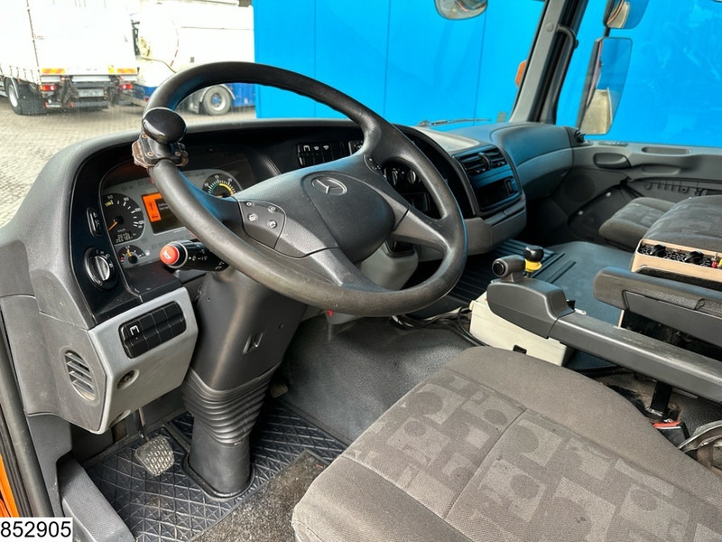 Mercedes-Benz Actros 1832 4X4, Grit spreader, Snow plough, Tipper - Kipper: das Bild 5 Mercedes-Benz Actros 1832 4X4, Grit spreader, Snow plough, Tipper - Kipper: das Bild 5