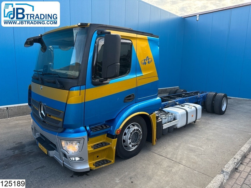 Mercedes-Benz Actros 1843 EURO 6, PTO, Standairco - Fahrgestell LKW: das Bild 1 Mercedes-Benz Actros 1843 EURO 6, PTO, Standairco - Fahrgestell LKW: das Bild 1