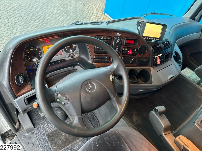 Mercedes-Benz Actros 2532 6x2, EURO 5, 23600 Liter, 5 Comp, LAG - Tankwagen: das Bild 5 Mercedes-Benz Actros 2532 6x2, EURO 5, 23600 Liter, 5 Comp, LAG - Tankwagen: das Bild 5